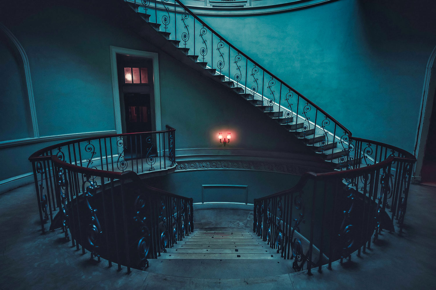 Send Us Scary Stories, Win a Gift Card | Guided Ghost Tours