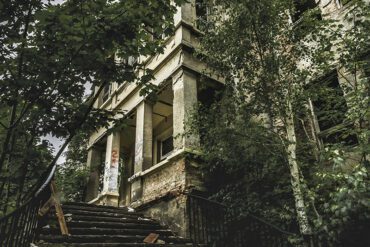 oc-ghosts-and-legends